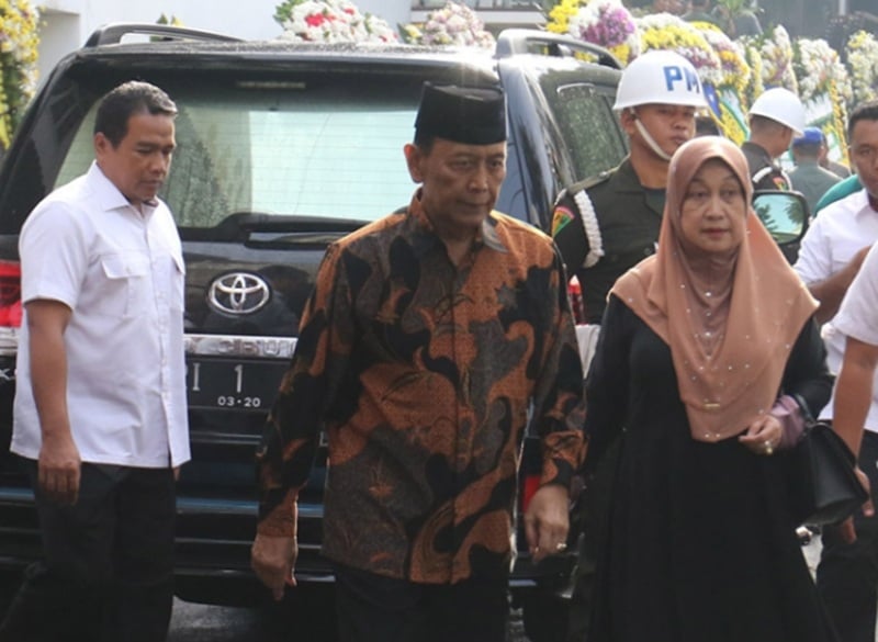 Jenazah Istri Wiranto Rugaiya Usman Akan Dimakamkan di Karanganyar