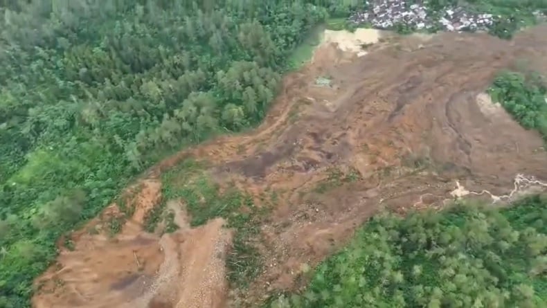 Longsor Susulan Intai Warga Banjarnegara, Ditemukan Rekahan Membentuk Pola Tapal Kuda
