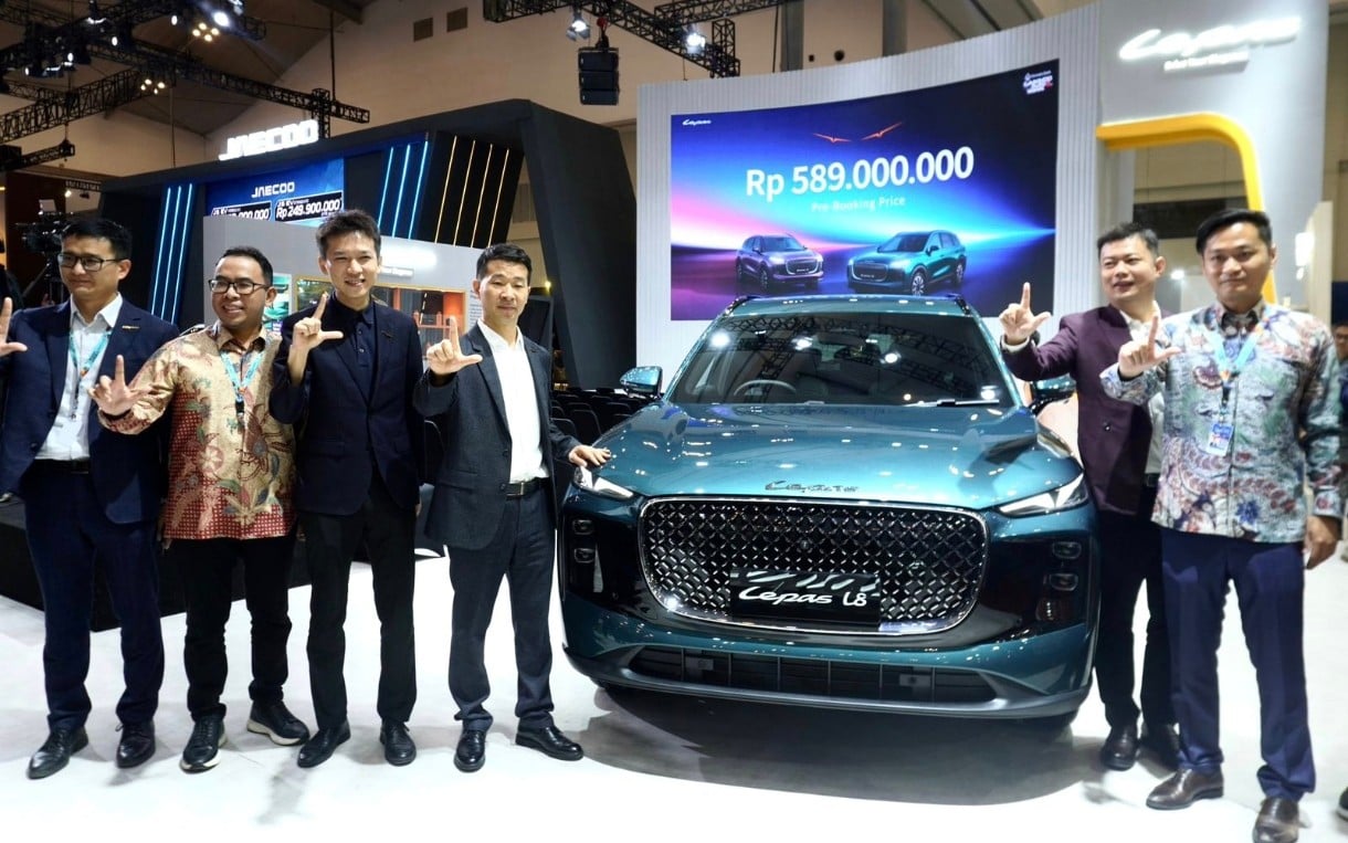Lepas Luncurkan L8 Setir Kanan Pertama di GJAW 2025, Berapa Harganya?