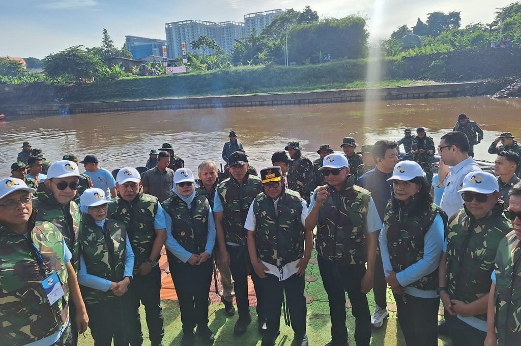 Pramono Susuri Kali Ciliwung, Ingatkan Sungai Jadi Penentu Status Kota Global