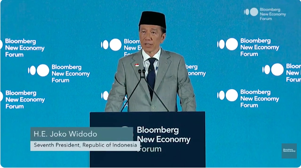 Jokowi Banggakan QRIS di Forum Global: Pedagang Kaki Lima Pakai Sistem seperti Perusahaan Besar