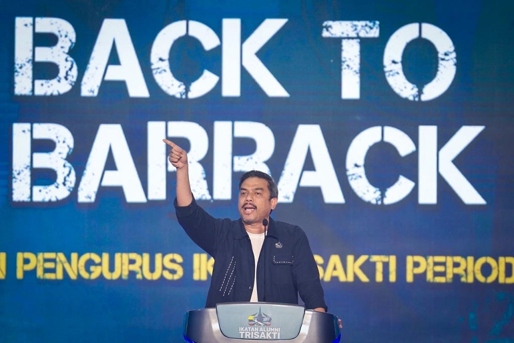 Menteri Maman Lantik Pengurus IKA Trisakti 2025-2029, Serukan Alumni Berkontribusi ke Kampus