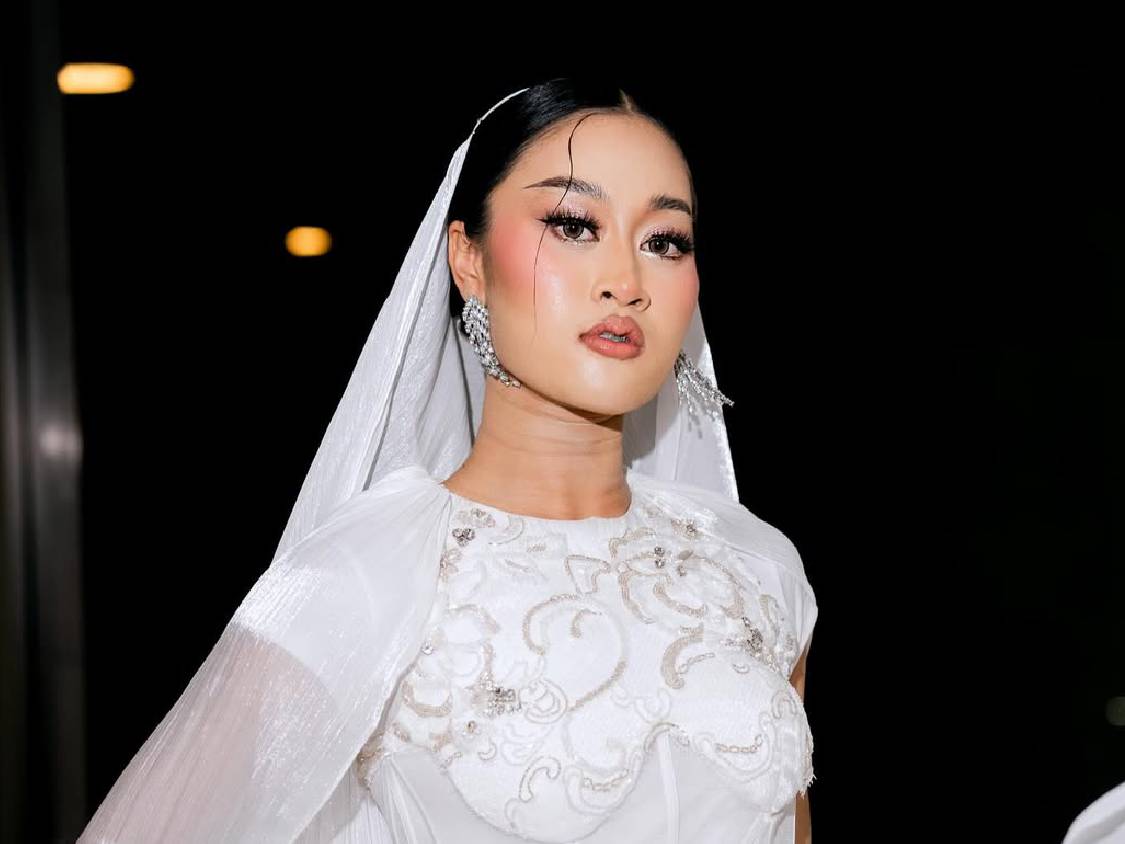 Klarifikasi Aisha Retno usai Sebut Batik dari Malaysia, Mengejutkan!