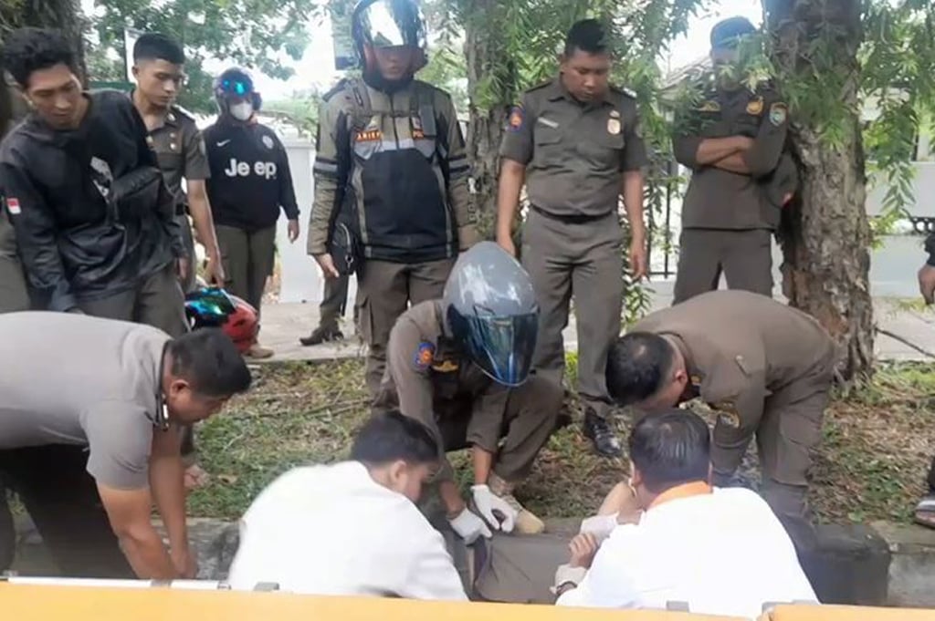 Anggota Satpol PP Tewas Kecelakaan Motor di Palangka Raya, Diduga Tabrak Trotoar