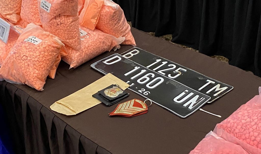 Bareskrim Buka Suara soal Lencana Polisi di Mobil Kurir Berisi Ratusan Ribu Ekstasi 