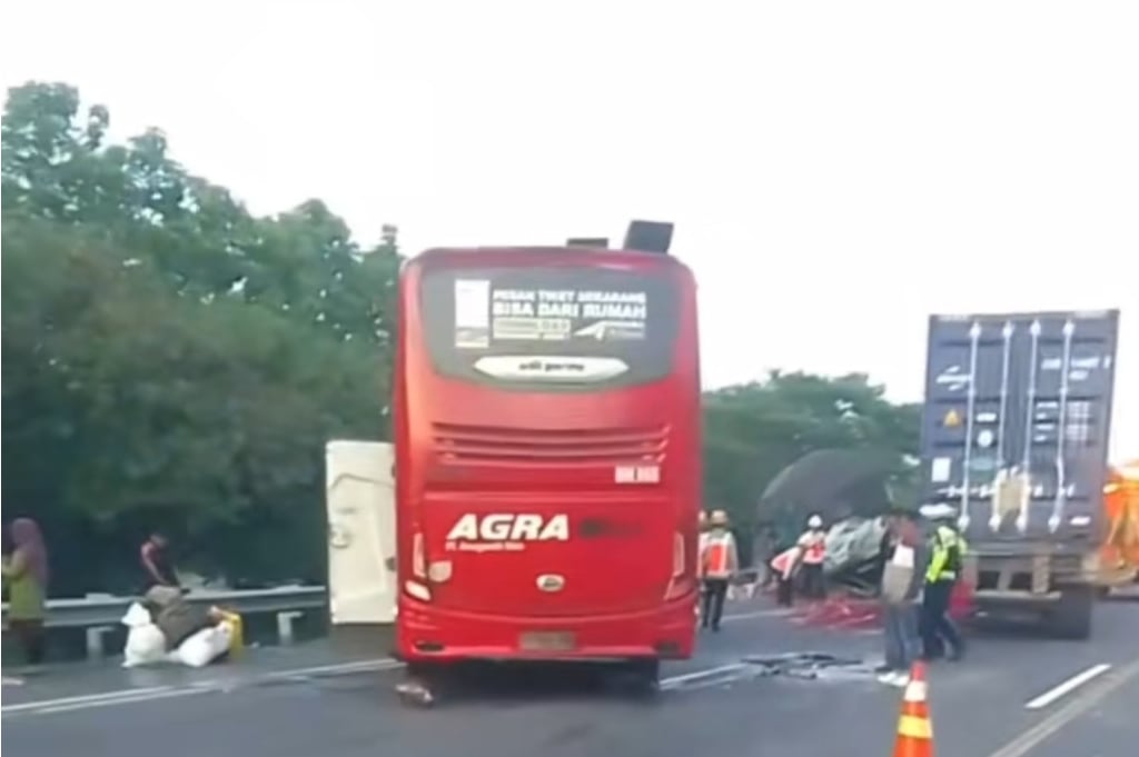 Kecelakaan Beruntun di Tol Cipali, 4 Kendaraan Bertabrakan Korban Jiwa Nihil