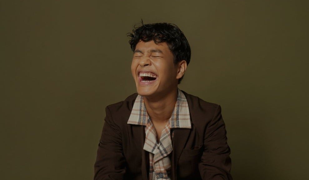 Axelo Perkenalkan Warna Musiknya Lewat Single Perdana Amit-Amit