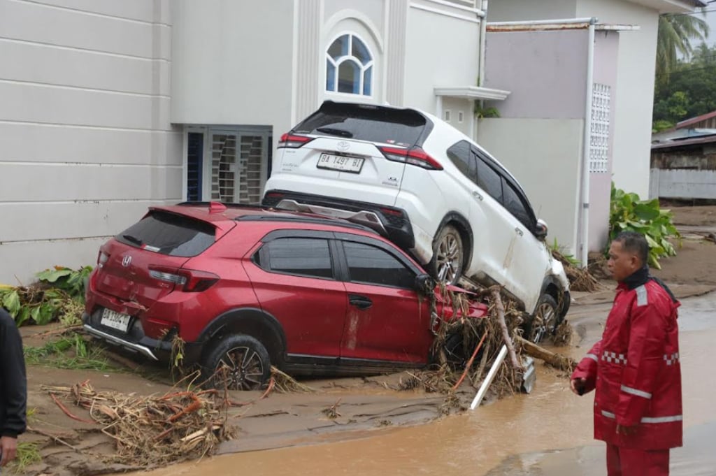 Pemerintah Kerahkan Operasi Modifikasi Cuaca untuk Redam Hujan di Aceh, Sumbar dan Sumut