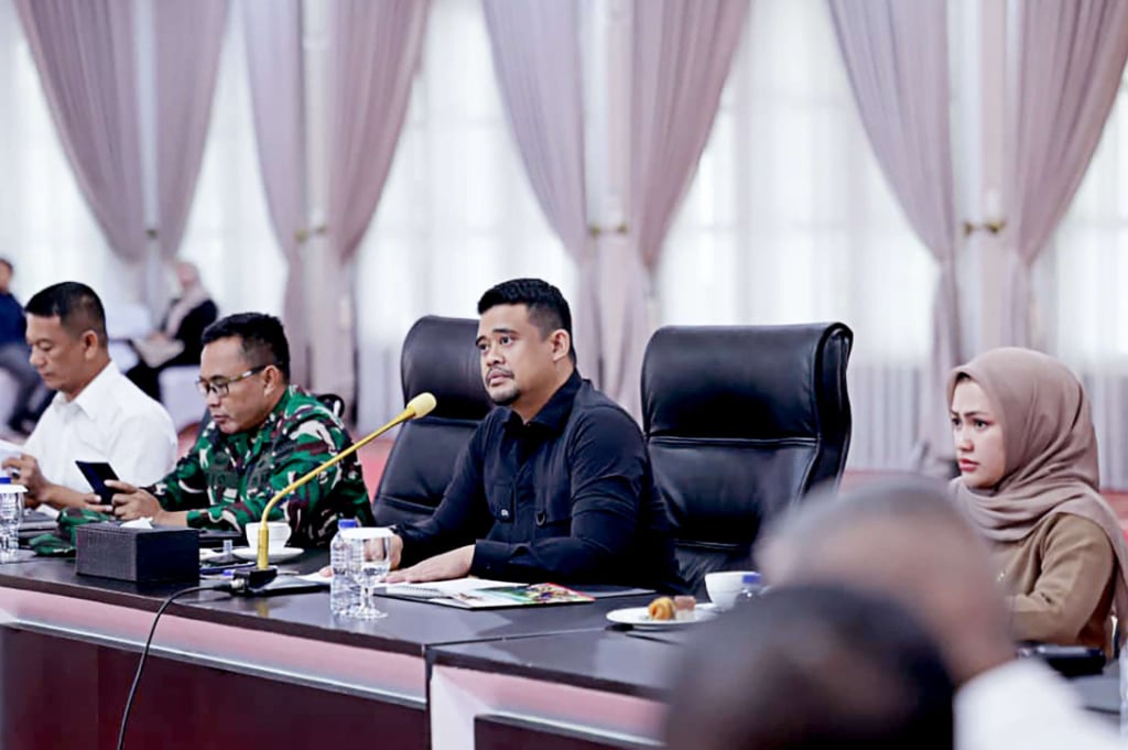 Bobby Nasution Tetapkan Status Darurat Bencana Banjir dan Longsor di Sumut