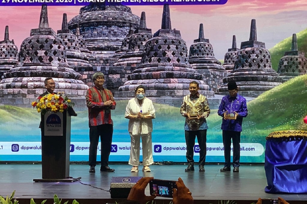 Fadli Zon: Peradaban Indonesia Tak Bisa Dipisahkan dari Agama Buddha