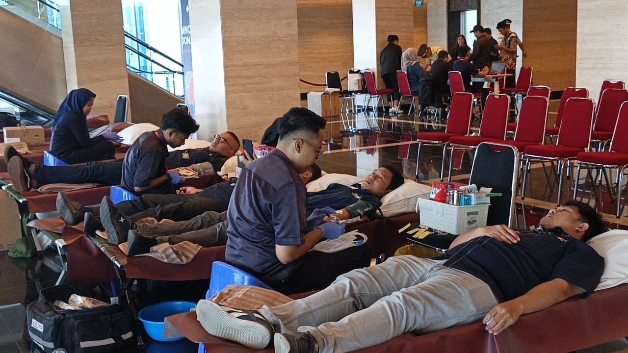 Jelang Akhir Tahun, MNC Peduli dan PMI Depok Gelar Donor Darah