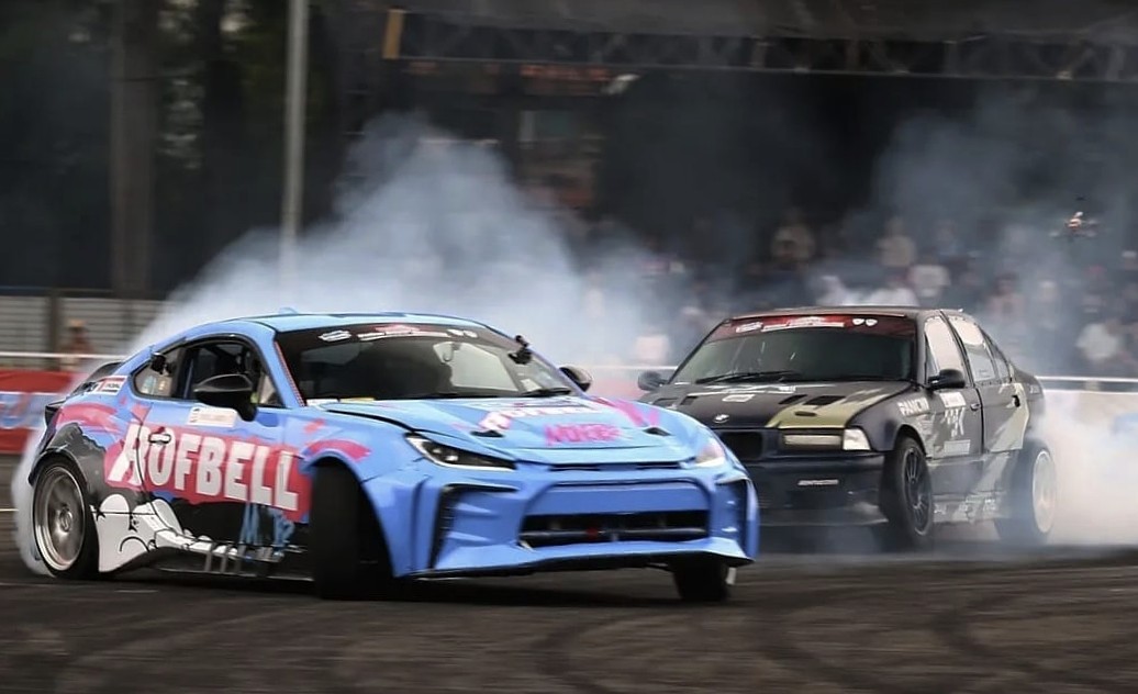 Drifter Muda Rofbell Sahroni Cetak Double Winner Drift 2025, Siap Bersaing di Luar Negeri