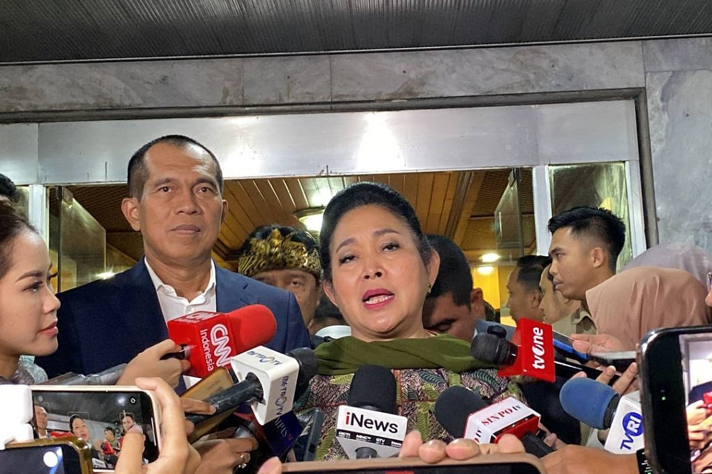 Titiek Soeharto Marah di Hadapan Raja Juli, Ada Truk Kayu Melintas saat Bencana Sumatera