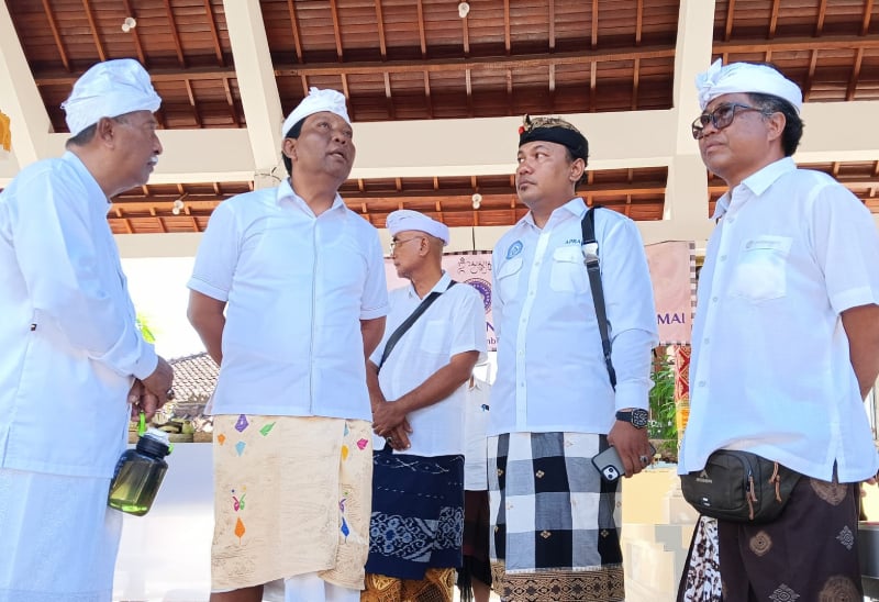 Ketua DPRD Badung Resmikan Wantilan Tempekan Kuta Permai, Dorong Kerukunan Antarwarga