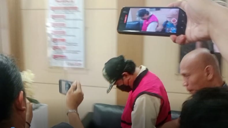 Tersangka Korupsi Proyek Fiktif, Mantan Kepala Dinas Perkimtan Palembang Ditahan