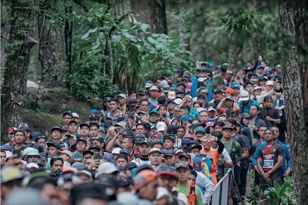 2 Pelari Meninggal saat Ikuti Siksorogo Lawu Ultra 2025 di Karanganyar