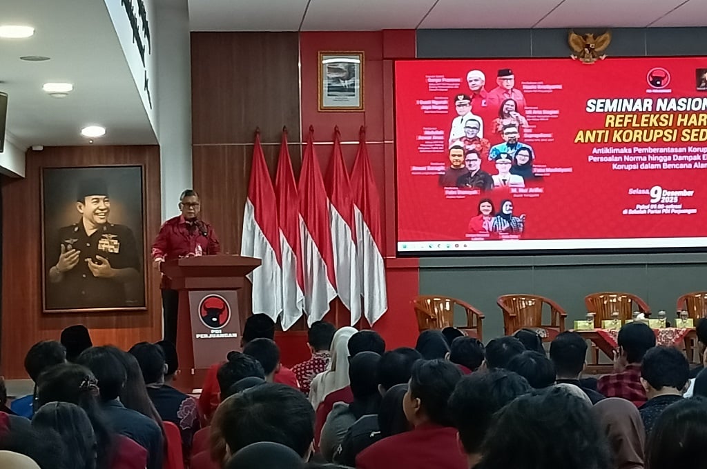 Hasto Ngaku Tolak 2 Tawaran Jadi Menteri: Takut Tak Tahan Godaan