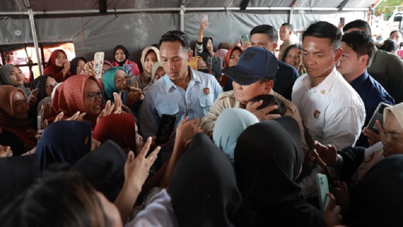 Selawat Berkumandang Sambut Prabowo di Posko Pengungsian MAN 1 Langkat