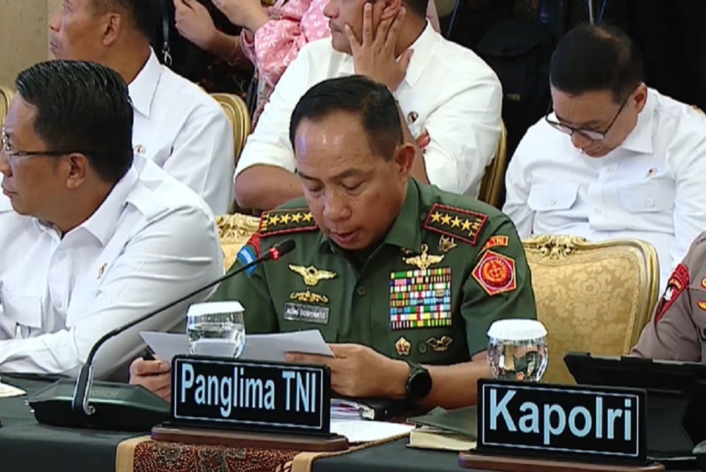 Lapor Prabowo, Panglima TNI: 35.477 Prajurit Sudah Dikerahkan Tangani Banjir Sumatra