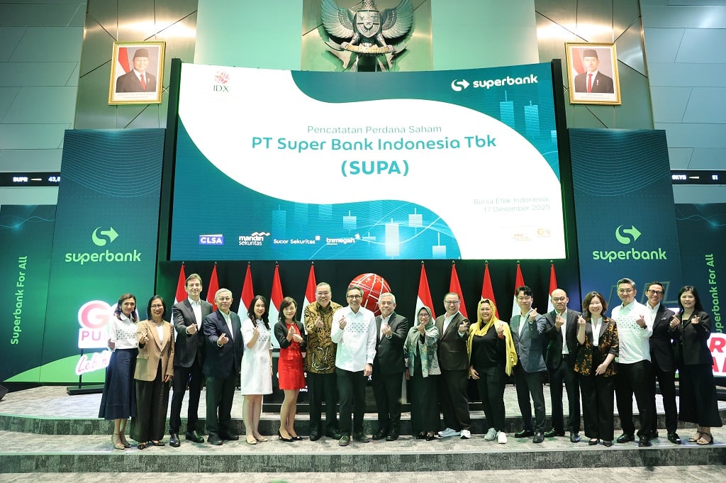 Resmi Listing di BEI, Harga Saham SUPA Tembus ARA