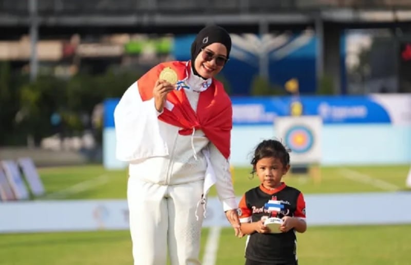 Kisah Diananda Choirunisa: Kalahkan Morning Sickness, Raih 2 Emas SEA Games 2025 saat Hamil 2 Minggu