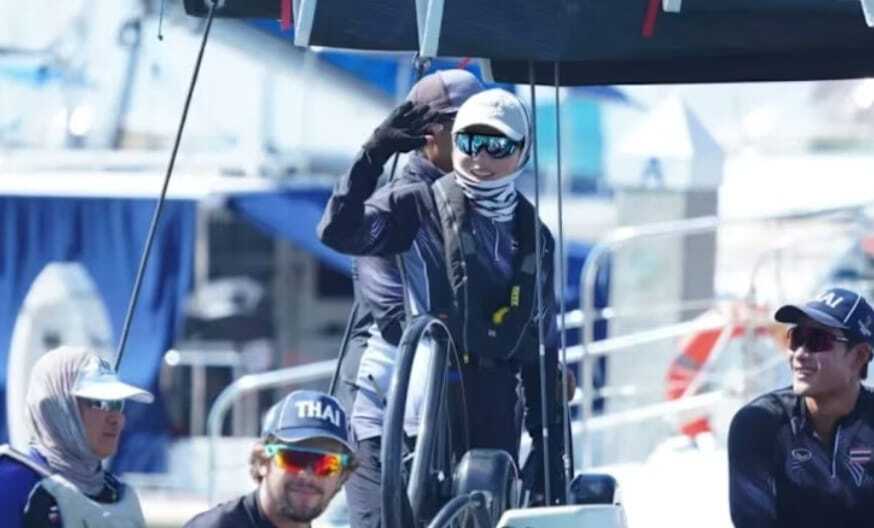 Istri Raja Thailand Ratu Suthida Sabet Medali Emas Cabor Layar SEA Games 2025