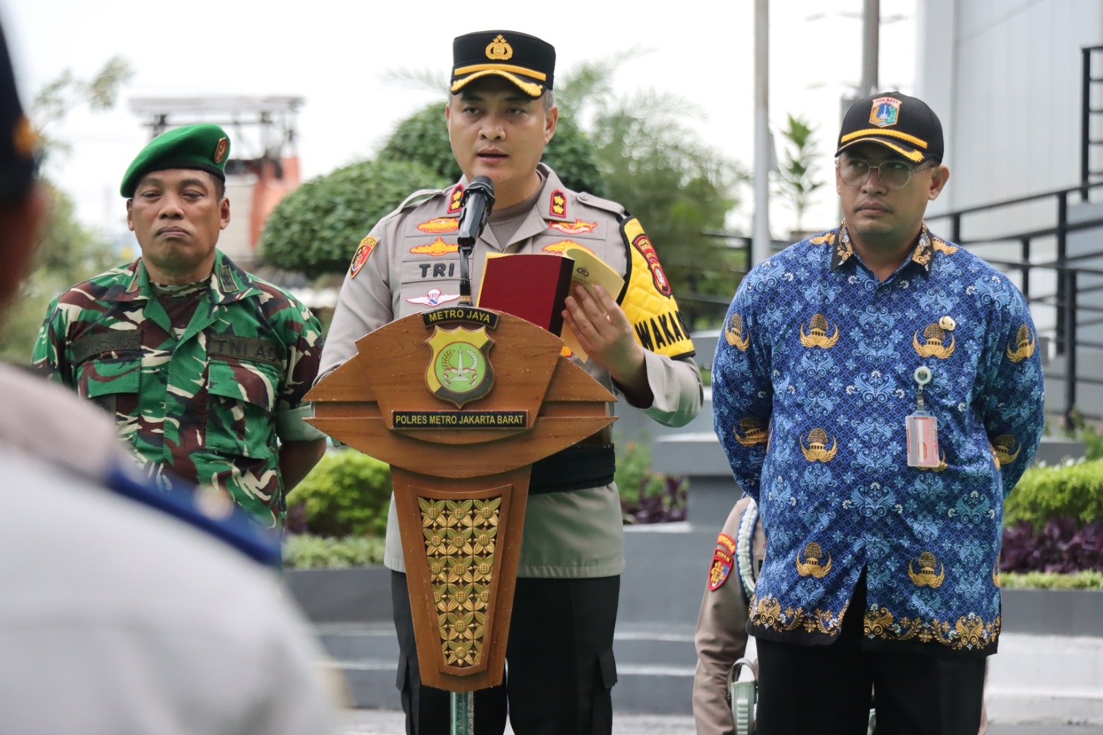 Jelang Nataru, Polres Metro Jakarta Barat Siagakan 475 Personel