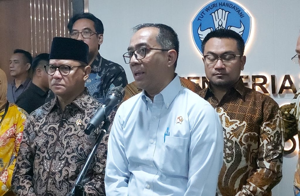 Mahasiswa Mau Kerja ke Luar Negeri? Kemendiktisaintek Siapkan Program Khusus!