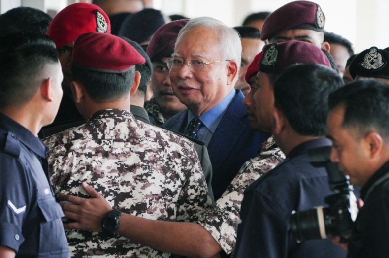 Najib Razak Divonis 15 Tahun Penjara dan Denda Rp47 Triliun