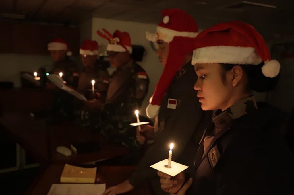 Momen Pasukan Perdamaian TNI di Lebanon Tetap Rayakan Natal meski Jauh dari Keluarga