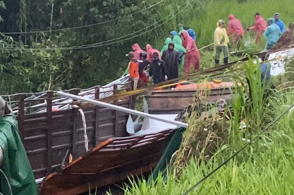 Truk Rem Blong Picu Kecelakaan Beruntun di Jalur Tengkorak Wonosobo, 2 Orang Tewas