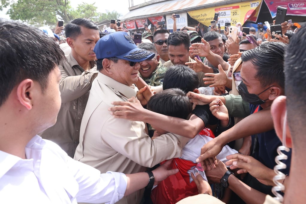Prabowo Ingin Pemulihan Bencana Sumatra Berjalan Cepat, Prioritaskan Normalisasi Sungai