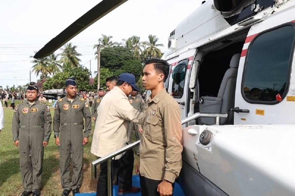 Setelah Tapsel, Prabowo Naik Helikopter Bertolak ke Aceh Tamiang