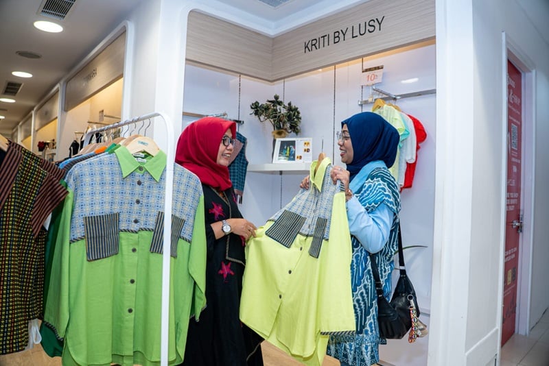 Bersama BRI, Kriti by Lusy Jajaki Potensi Wastra Nusantara di Pasar Mancanegara 