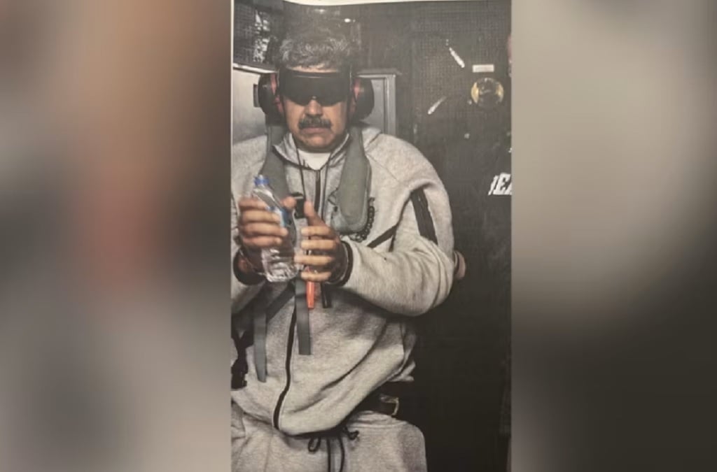Penampakan Presiden Venezuela Nicolas Maduro usai Ditangkap AS, Mata Ditutup