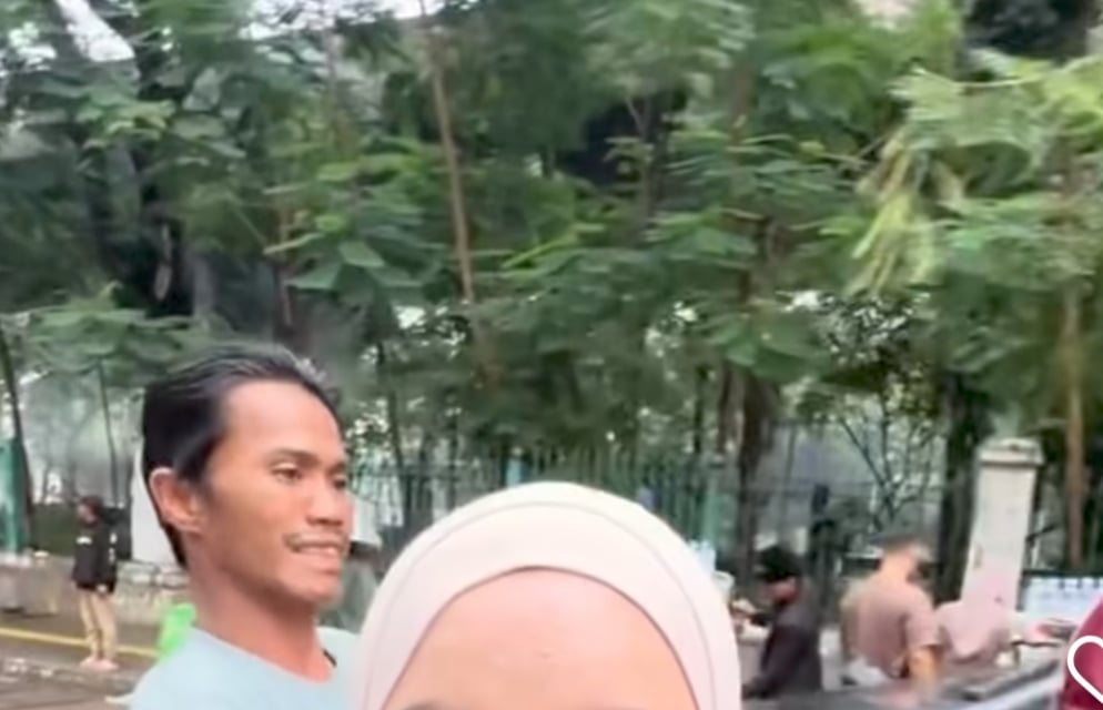 Viral Perempuan di Monas Nyaris Jadi Korban Copet saat Buat Vlog