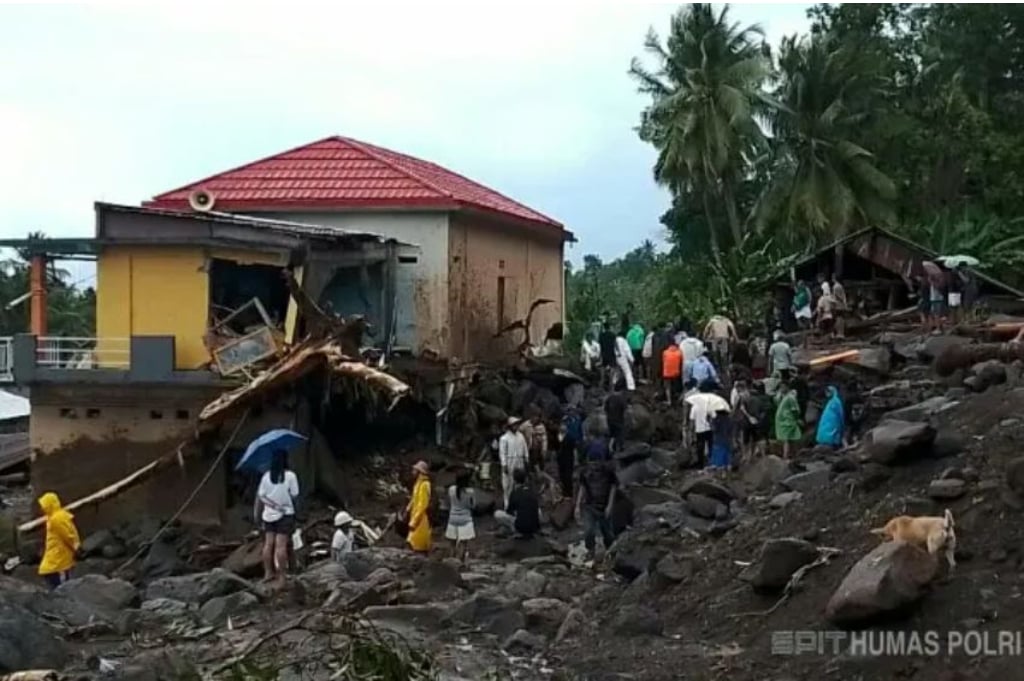 Banjir Bandang Terjang Sitaro Sulut, 7 Orang Tewas 2 Hilang