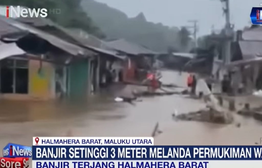 Detik-Detik Banjir Bandang 3 Meter Terjang Halmahera Barat, Warga Panik