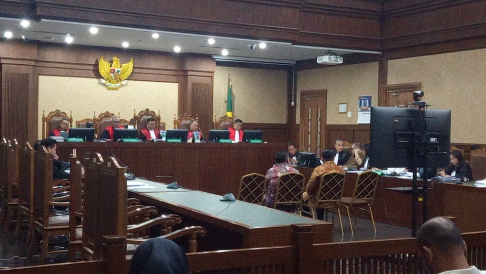 Hakim Pertanyakan Asal-Usul Gaji Eks Anak Buah Nadiem yang Tembus Rp163 Juta per Bulan