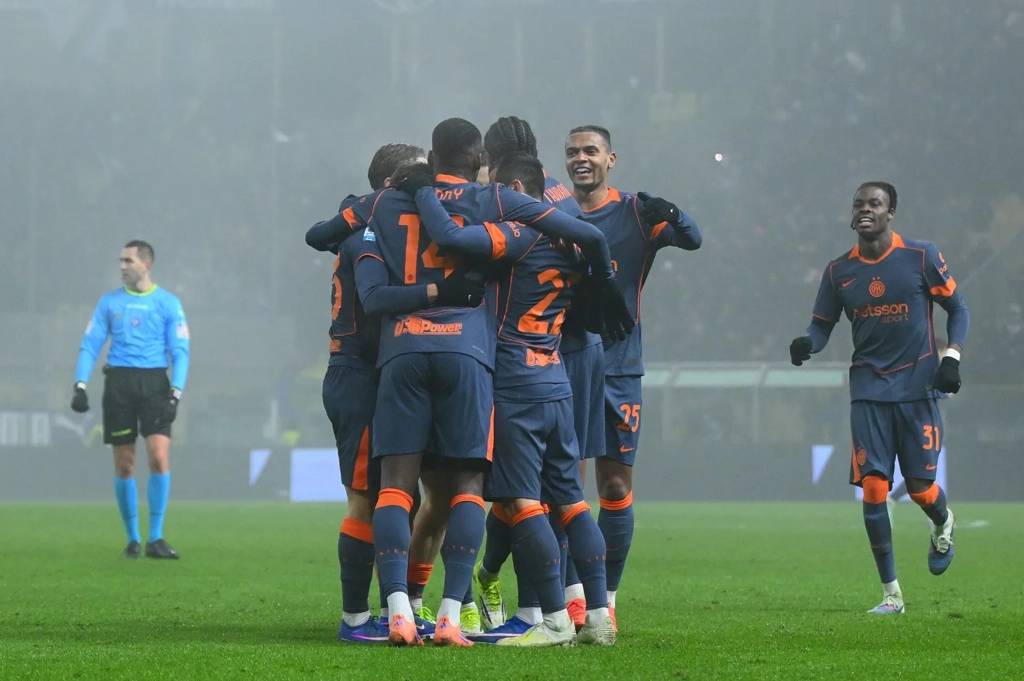 Hasil Lengkap Liga Italia: Inter Tak Terbendung, Napoli Selamat dari Kekalahan