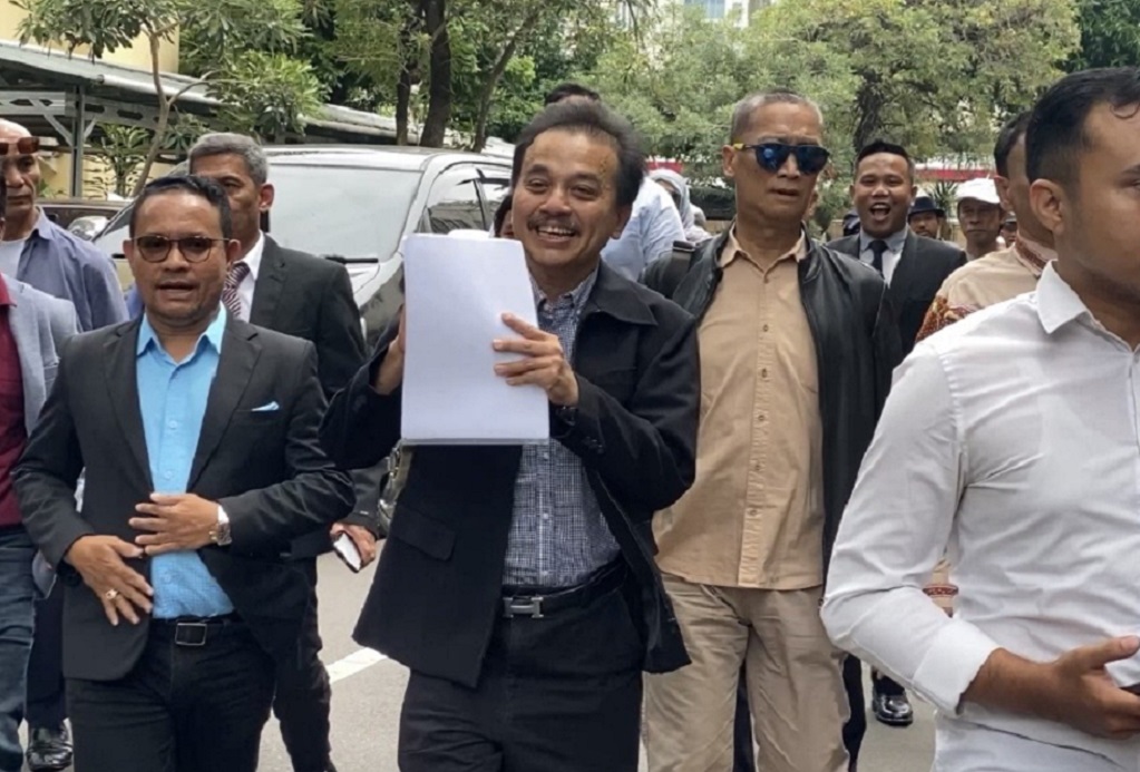 Roy Suryo Laporkan 7 Pendukung Jokowi ke Polda Metro, Siapa Saja?