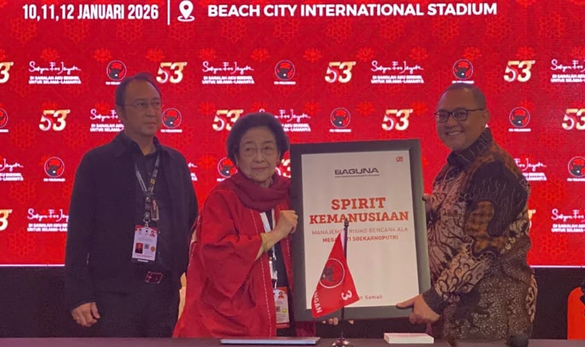 Megawati Luncurkan Buku Spirit Kemanusiaan di Tengah Rakernas PDIP