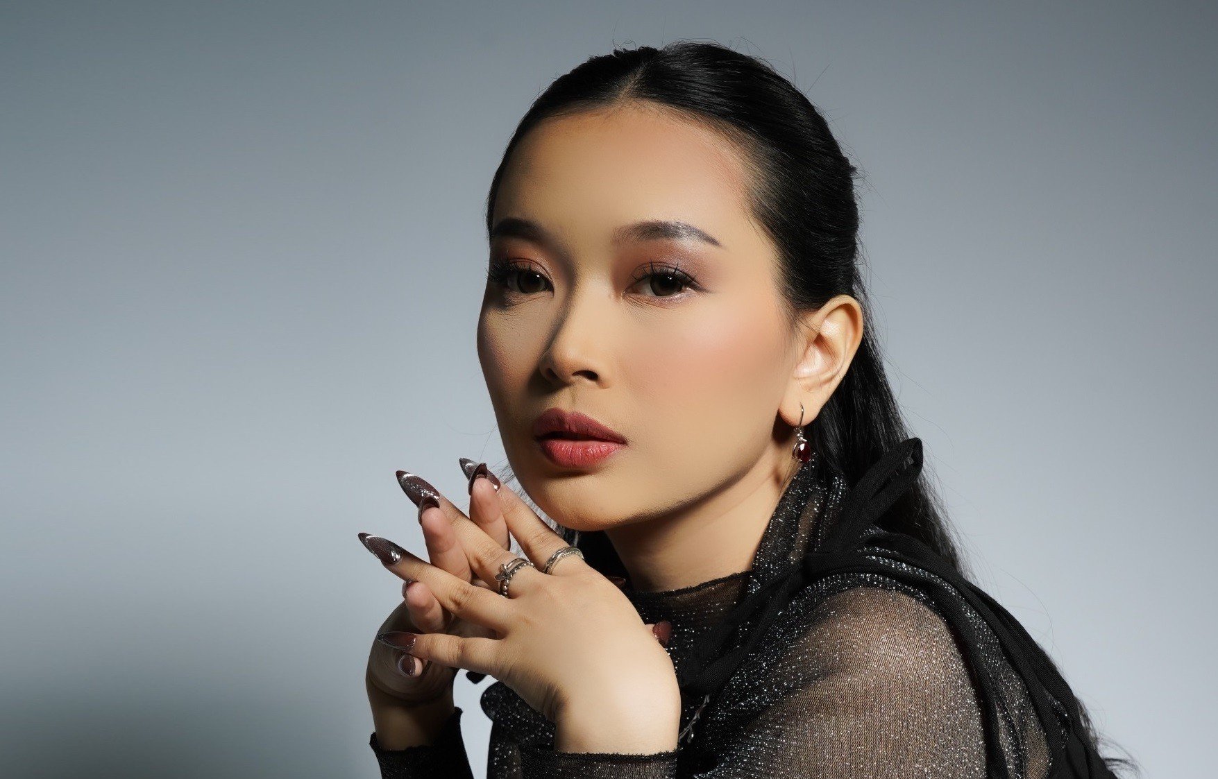 Lagu Dibanting-Banting Milik Wina Gacima Ramai di TikTok