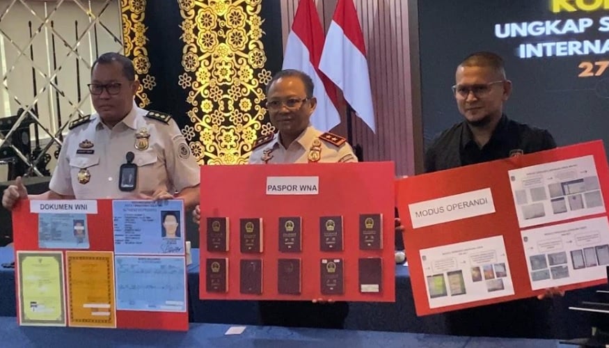 Imigrasi Tangkap 27 WNA Sindikat Love Scamming di Tangerang