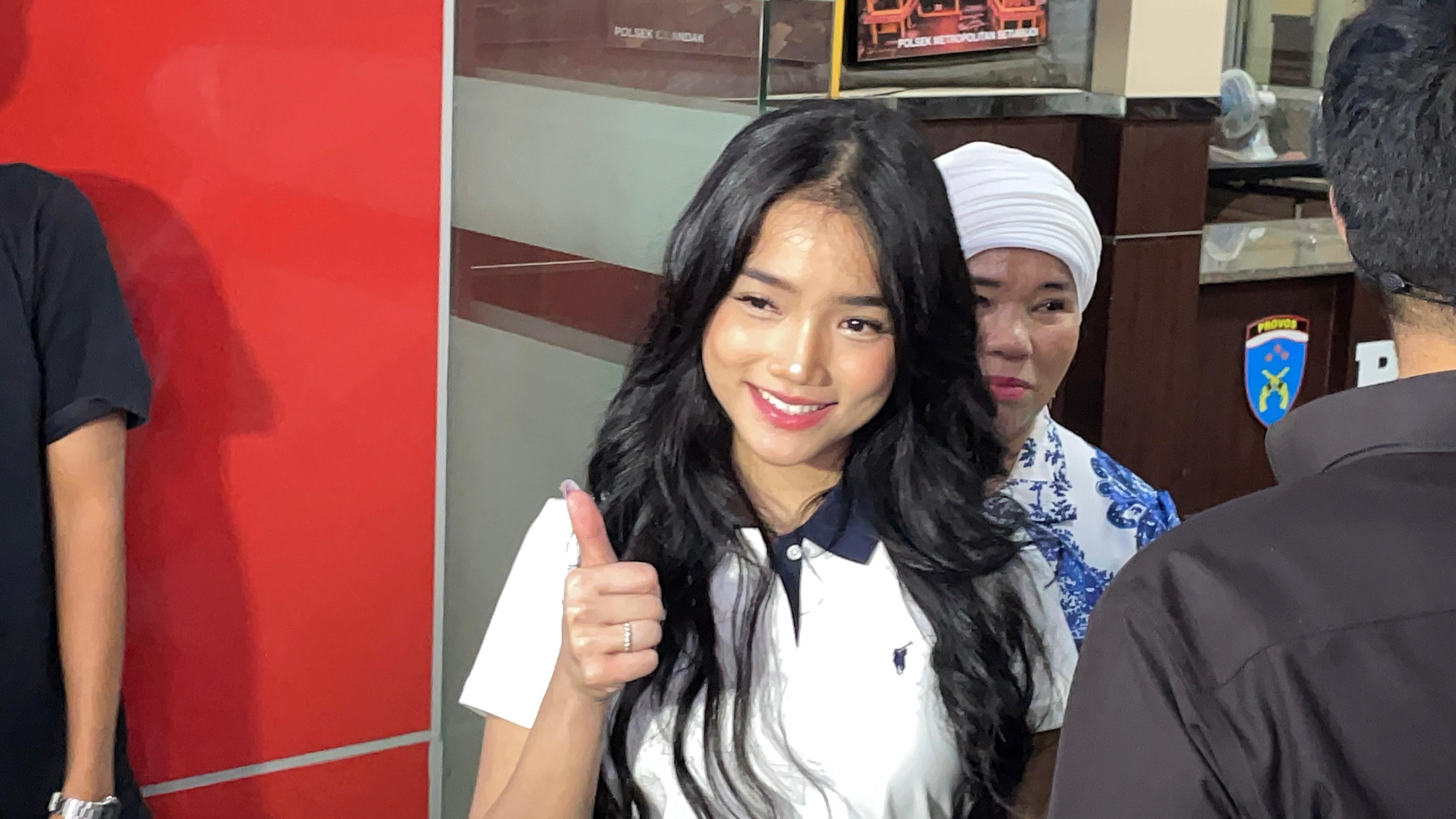 Fuji Ditemani Orang Tua Datangi Polres Jaksel Hari Ini, Tujuannya Mengejutkan!