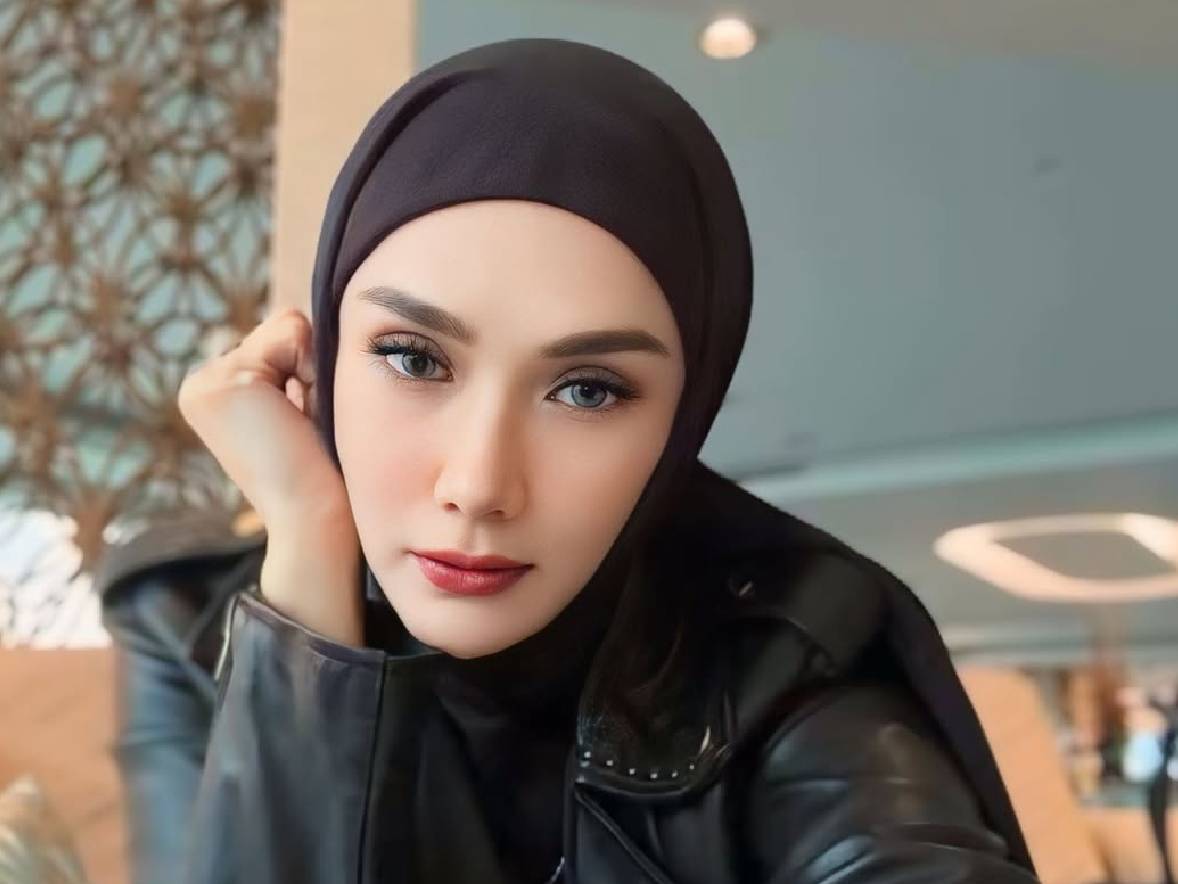 Viral Mulan Jameela Mendadak Minta Maaf, Ada Apa?