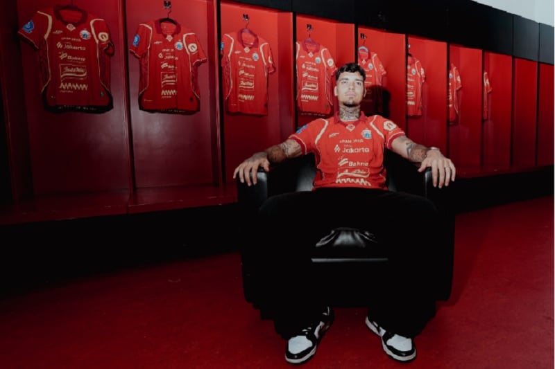 Resmi! Shayne Pattynama Gabung Persija, Target Juara Dikumandangkan