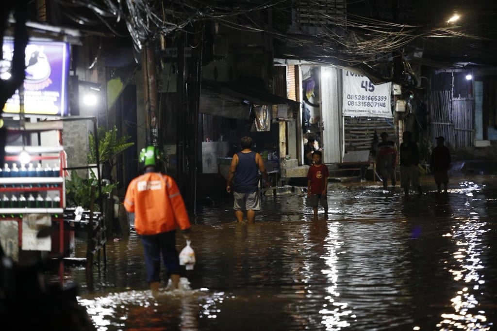 Update Banjir Jabodetabek: 45 RT dan 1 Ruas Jalan di Jakarta Masih Terendam