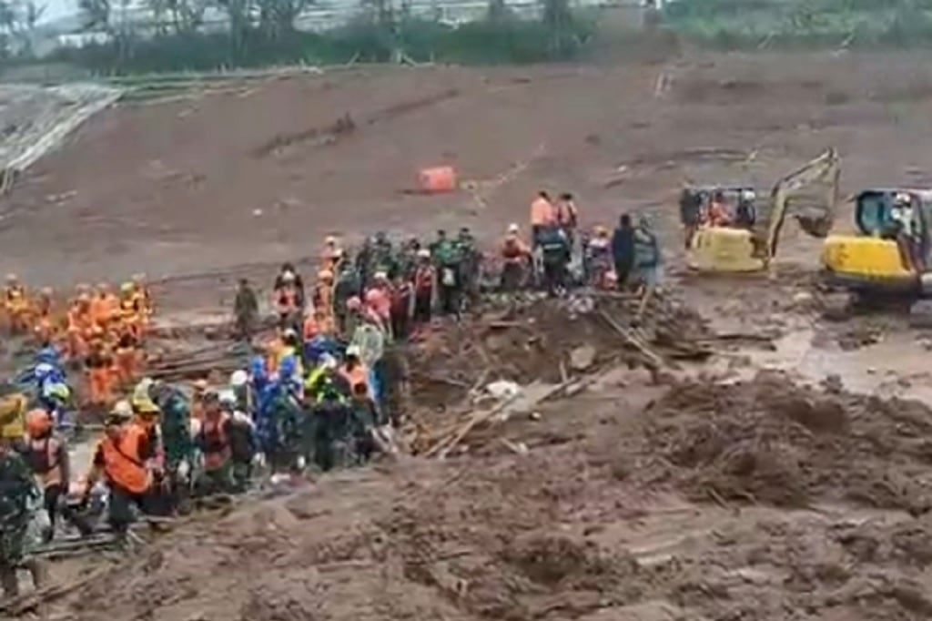 Update Longsor di Cisarua, Basarnas Serahkan 53 Body Part ke Tim DVI Polda Jabar