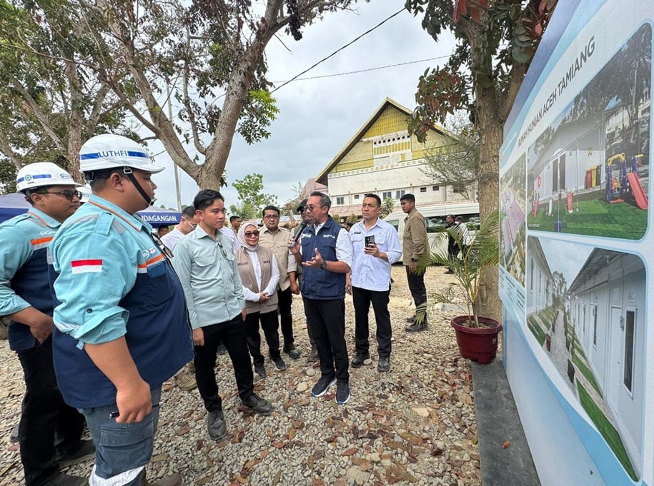 Gibran Tinjau 3 Lokasi Huntara di Aceh, Pastikan Bantuan Terpenuhi